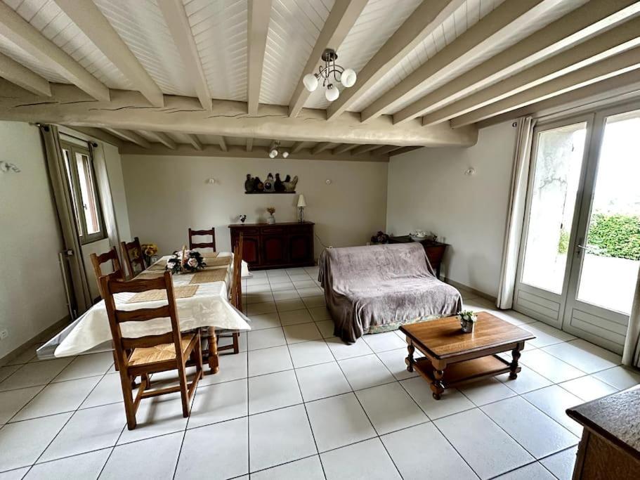 Maison De Campagne Proche Vichy Saint-Etienne-de-Vicq Экстерьер фото
